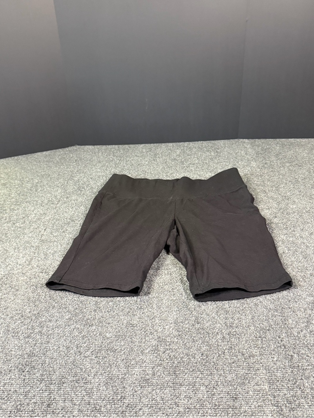 Lane Bryant LIVI Black Bike Shorts Sz 14/16